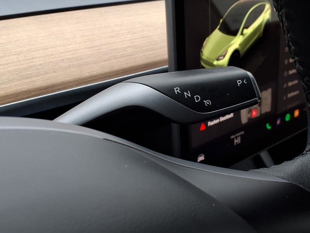 Used 2024 Tesla Model Y Performance image 20