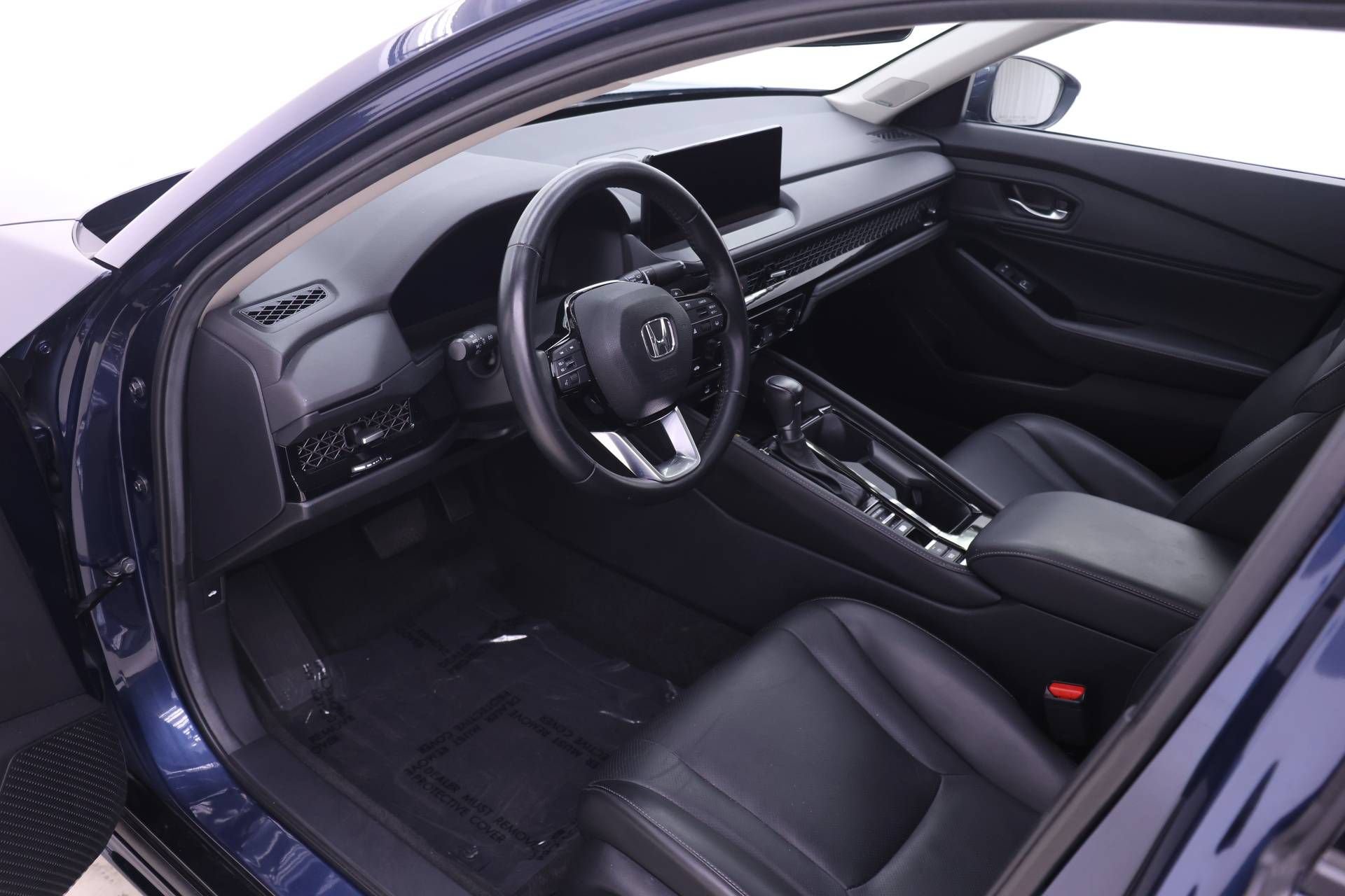 Certified 2024 Honda Accord Touring image 3