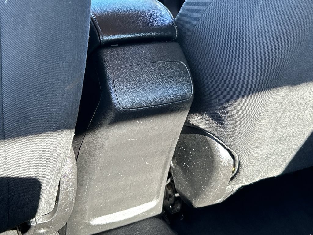 Used 2018 Chevrolet Cruze LS FWD image 16