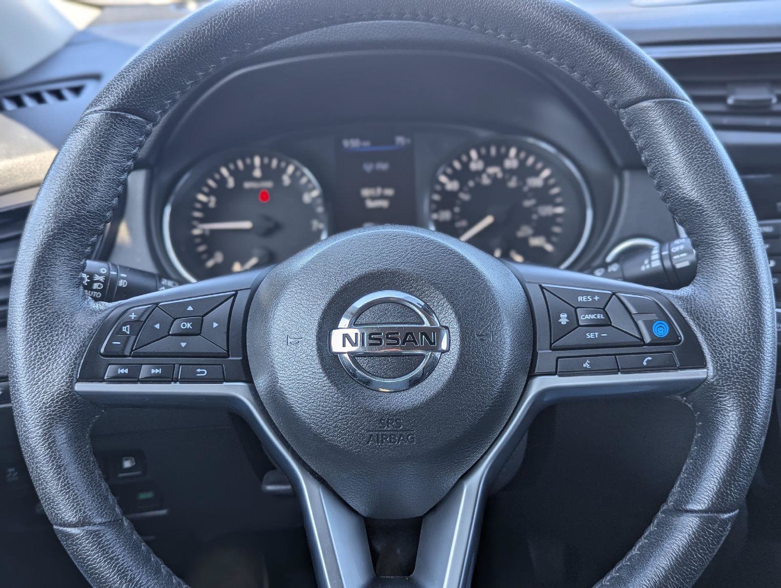 Used 2023 Nissan Rogue SV AWD/4WD image 33
