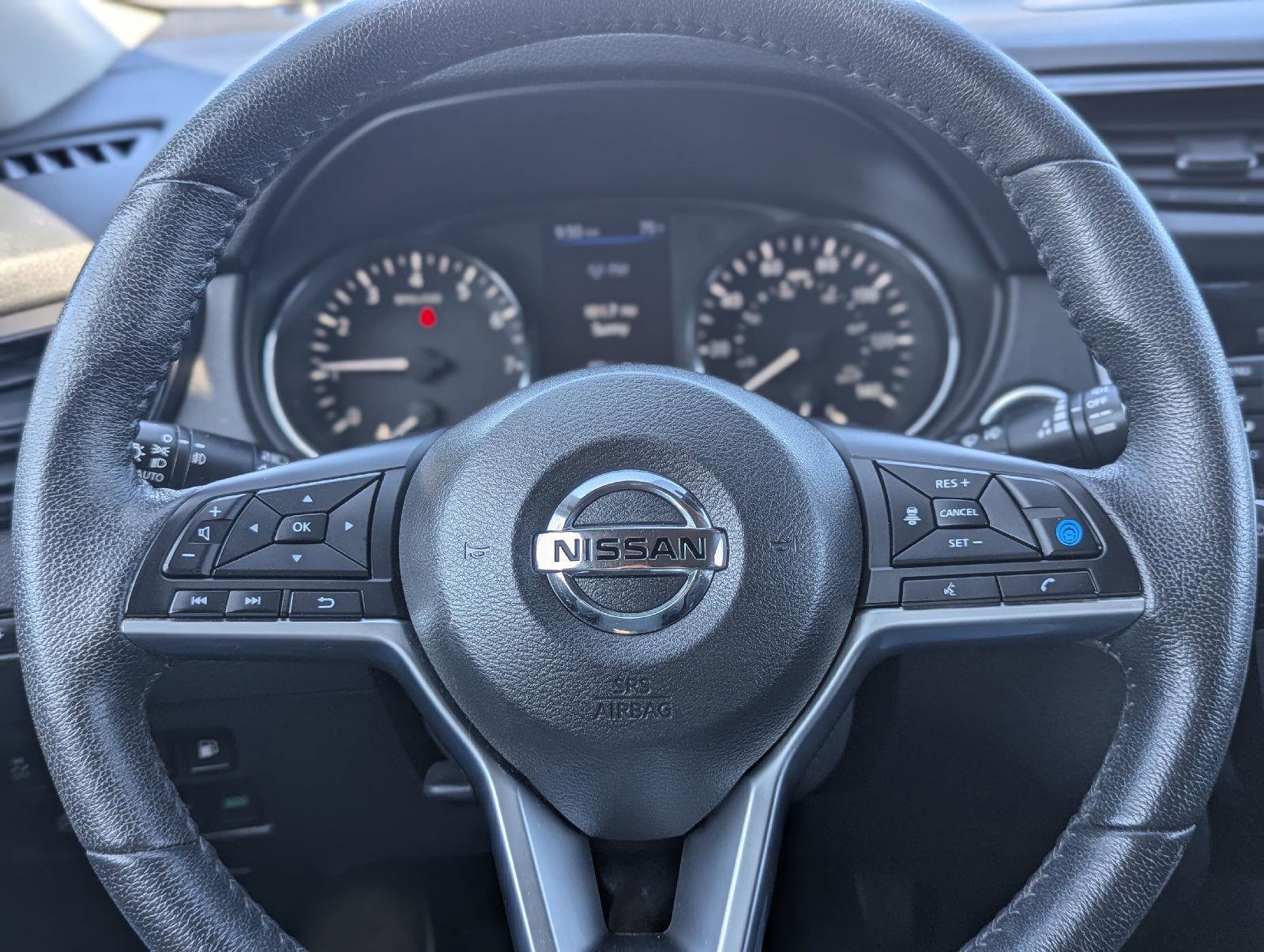 Used 2023 Nissan Rogue SV AWD/4WD image 33