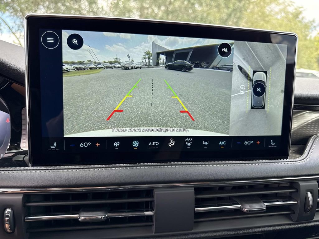 New 2025 Lincoln Corsair Reserve w/ Jet Appearance Package image 24