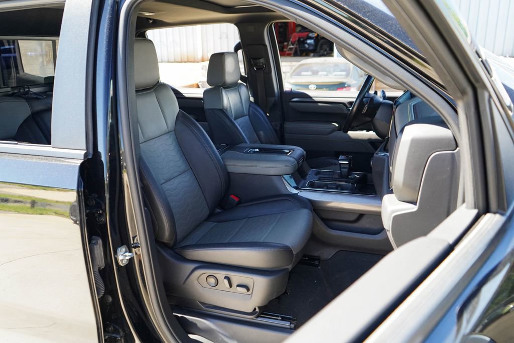 Used 2022 Chevrolet Silverado 1500 ZR2 w/ Technology Package AWD/4WD image 14