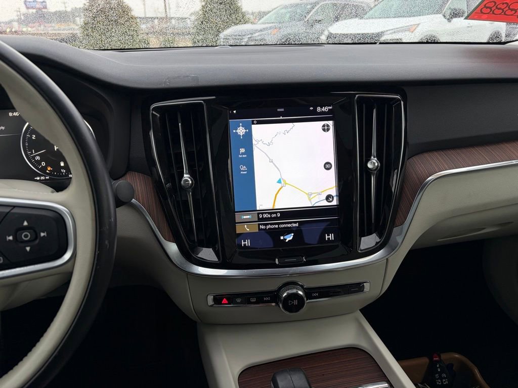 Used 2022 Volvo S60 B5 Momentum w/ Premium Package image 20