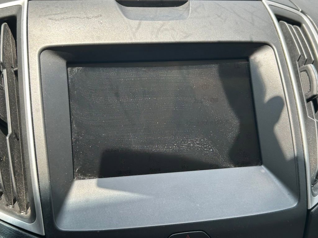 Used 2017 Ford Edge SEL w/ Equipment Group 201A FWD image 30