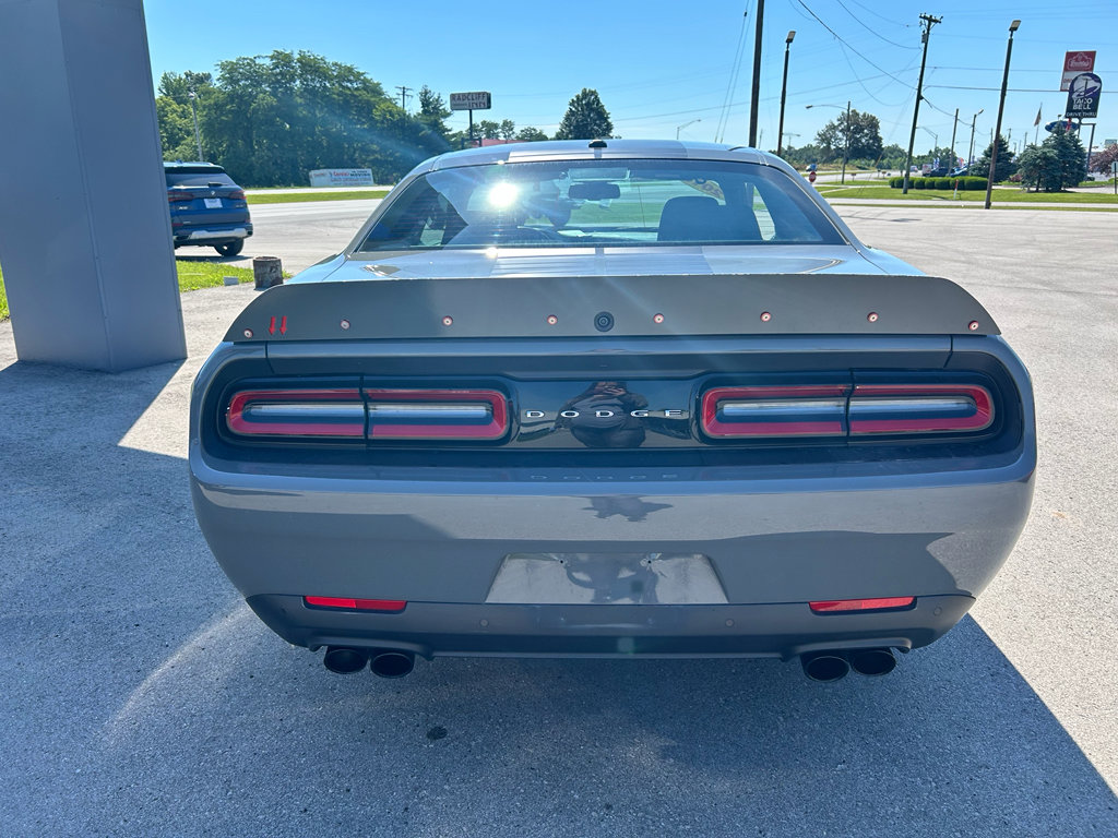 Used 2018 Dodge Challenger R/T w/ Blacktop Package RWD image 7