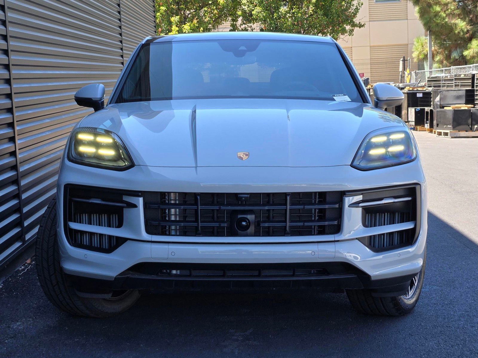 New 2025 Porsche Cayenne E-Hybrid Coupe AWD/4WD image 10