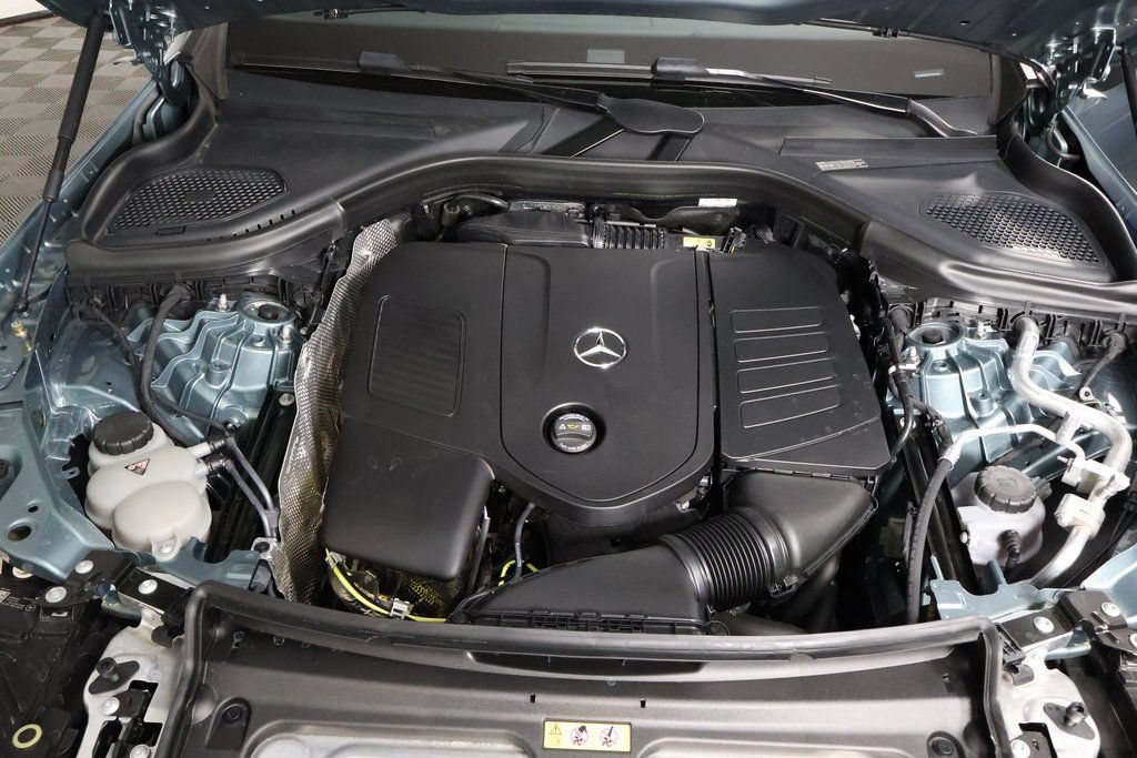 Used 2026 Mercedes-Benz GLC 300 image 15