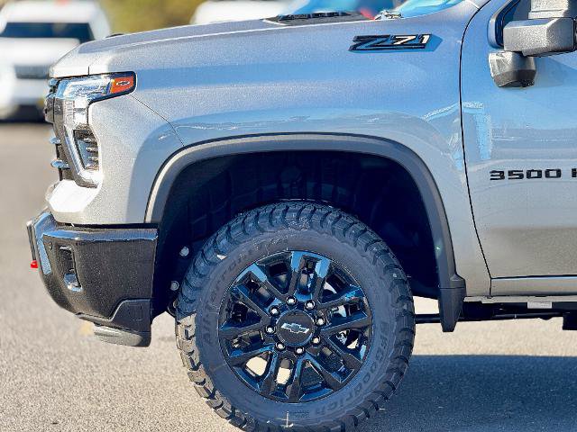 New 2026 Chevrolet Silverado 3500 LTZ w/ LTZ Plus Package image 16