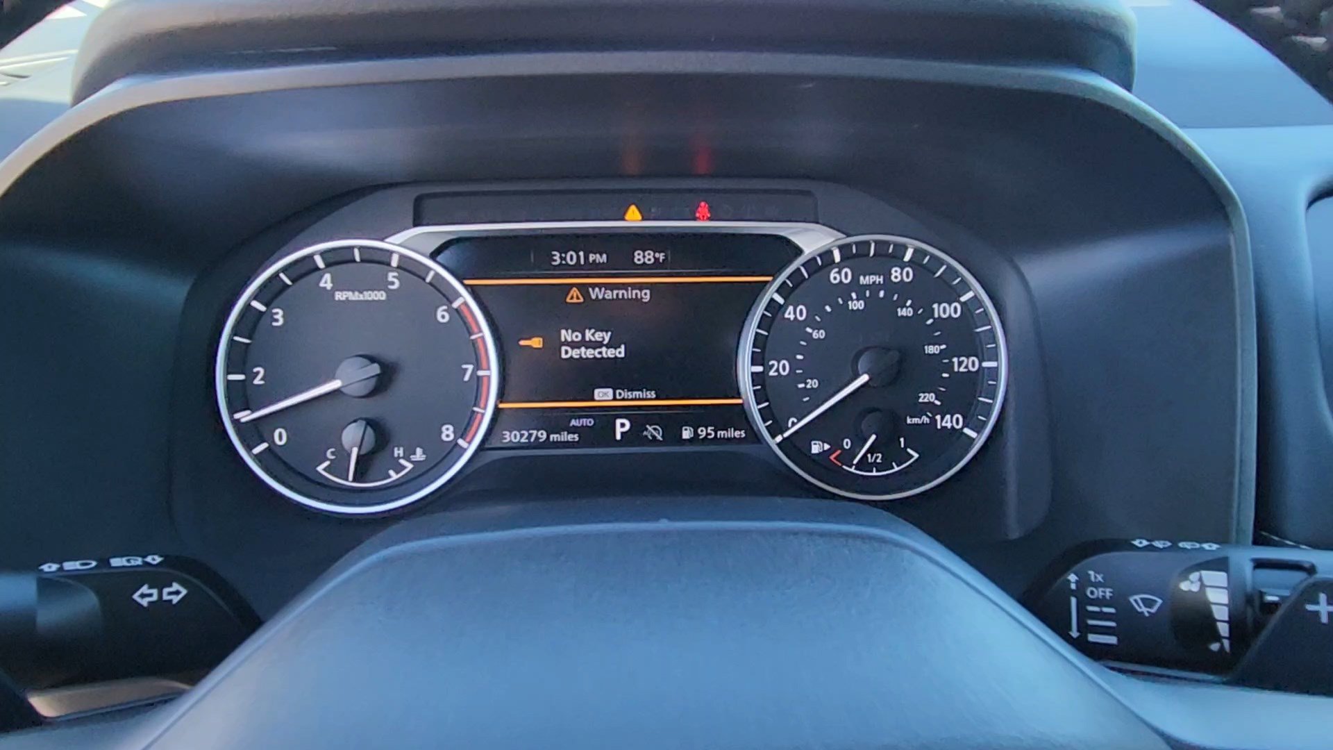 Used 2025 Nissan Rogue SV image 35