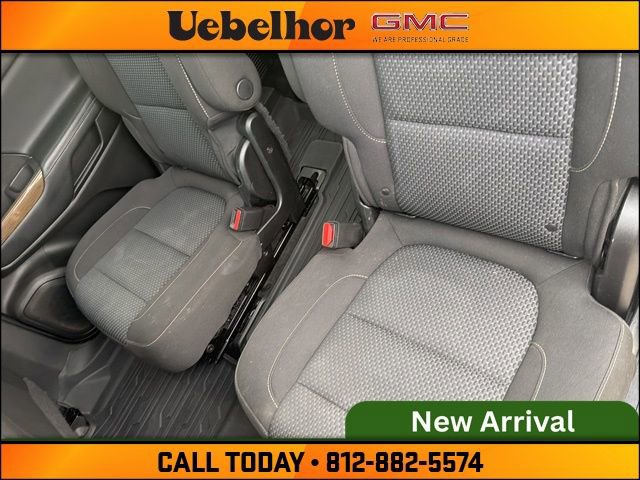 Used 2021 GMC Acadia SLE w/ Driver Convenience Package image 21