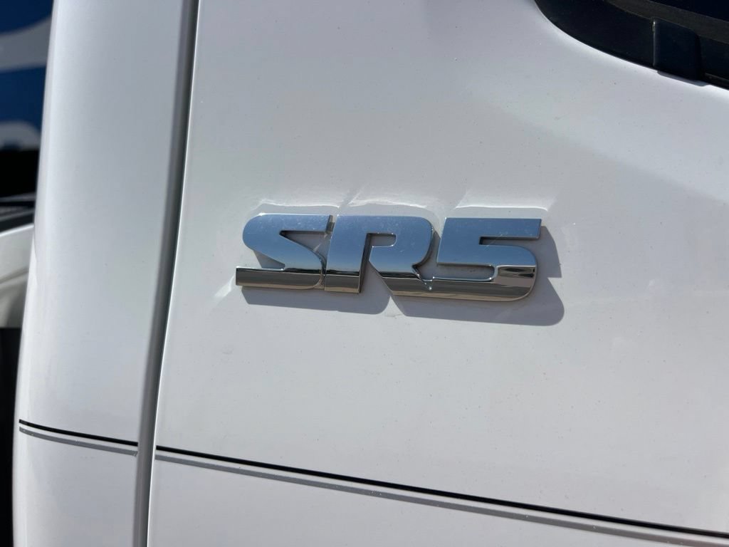 Used 2023 Toyota Tacoma SR5 RWD image 8