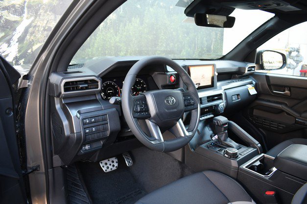 New 2025 Toyota Tacoma TRD Sport image 6