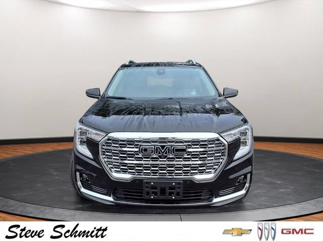 Certified 2024 GMC Terrain Denali w/ Black Diamond Edition AWD/4WD image 31
