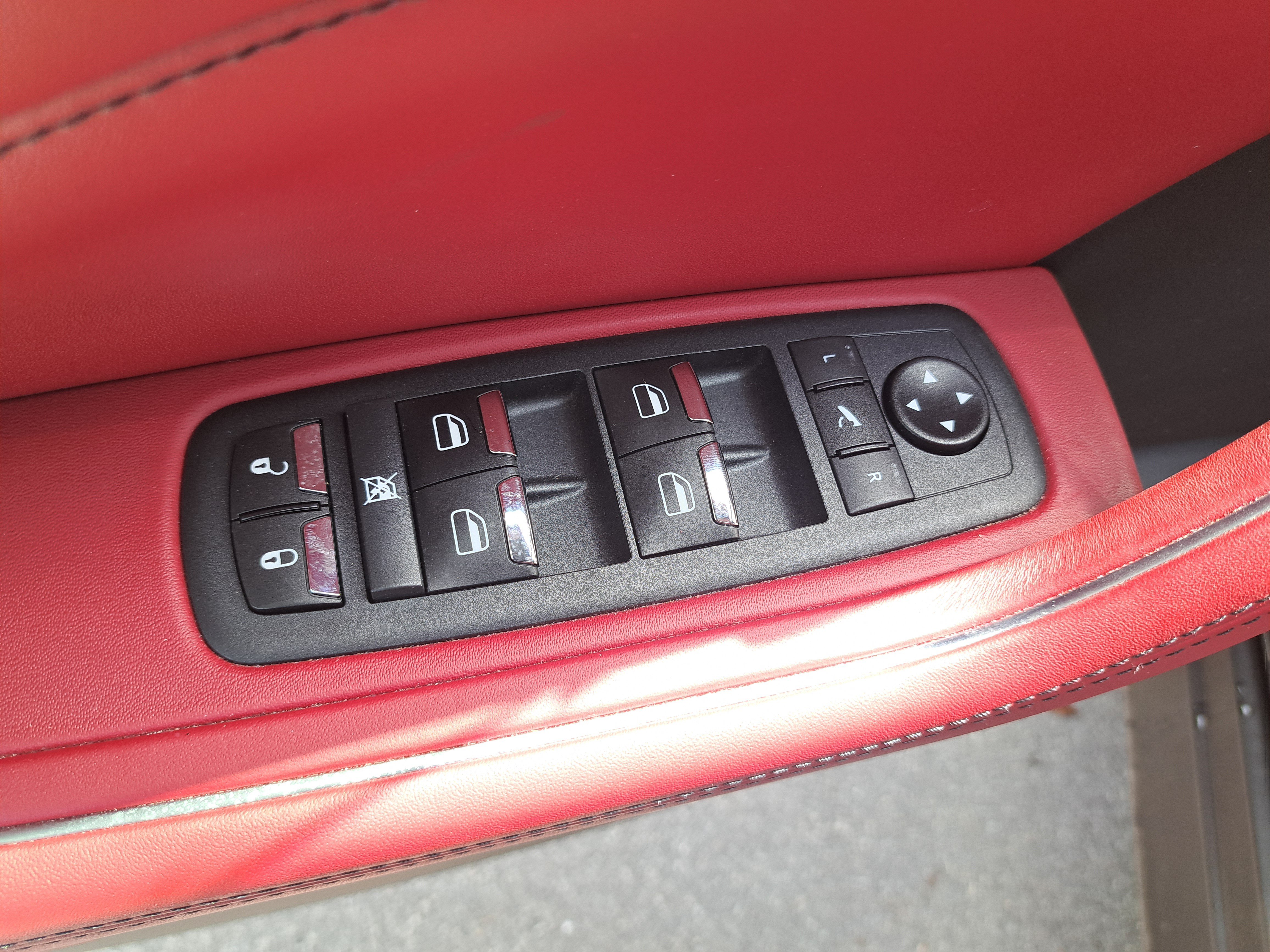 Used 2022 Maserati Levante GT AWD/4WD image 21