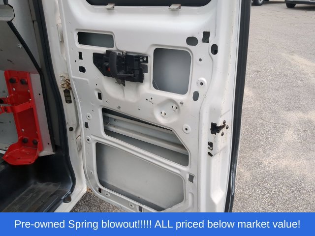 Used 2016 Chevrolet Express 2500 RWD image 33