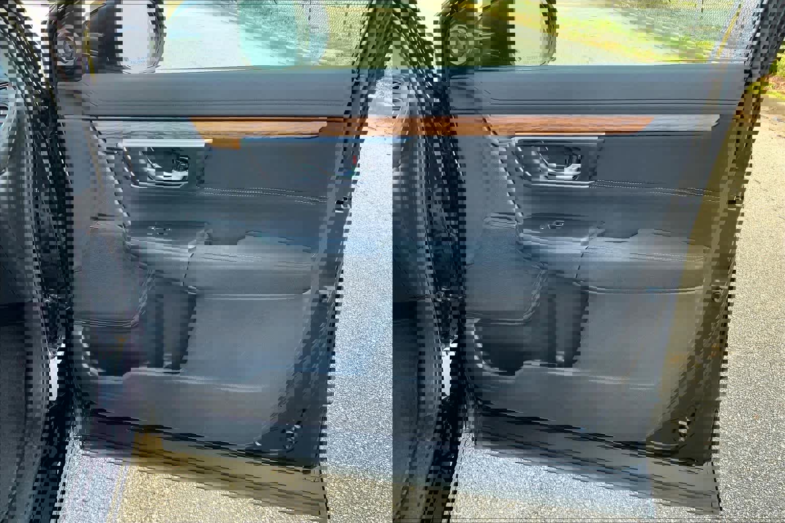 Used 2018 Honda CR-V EX image 24