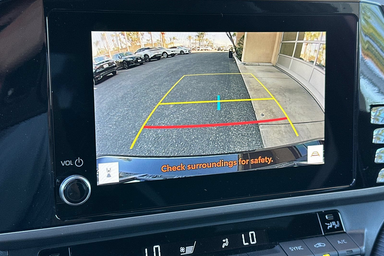 Used 2026 Toyota Camry Hybrid FWD image 19