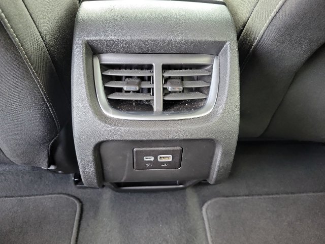 Certified 2025 Chevrolet Blazer LT FWD image 26
