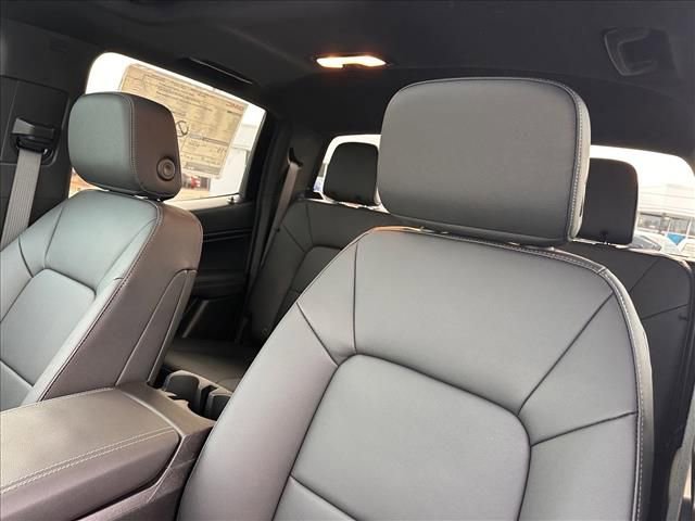 New 2026 GMC Canyon Elevation w/ Convenience Package image 27