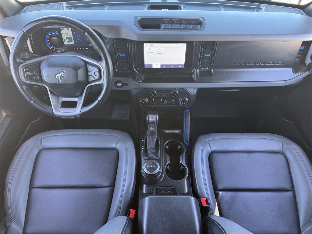 Used 2022 Ford Bronco Black Diamond image 11