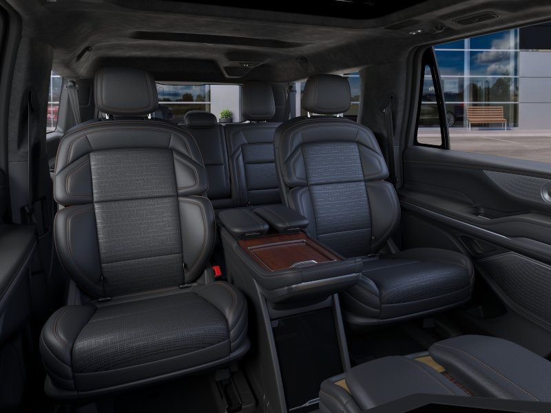 New 2026 Lincoln Navigator L Black Label AWD/4WD image 11