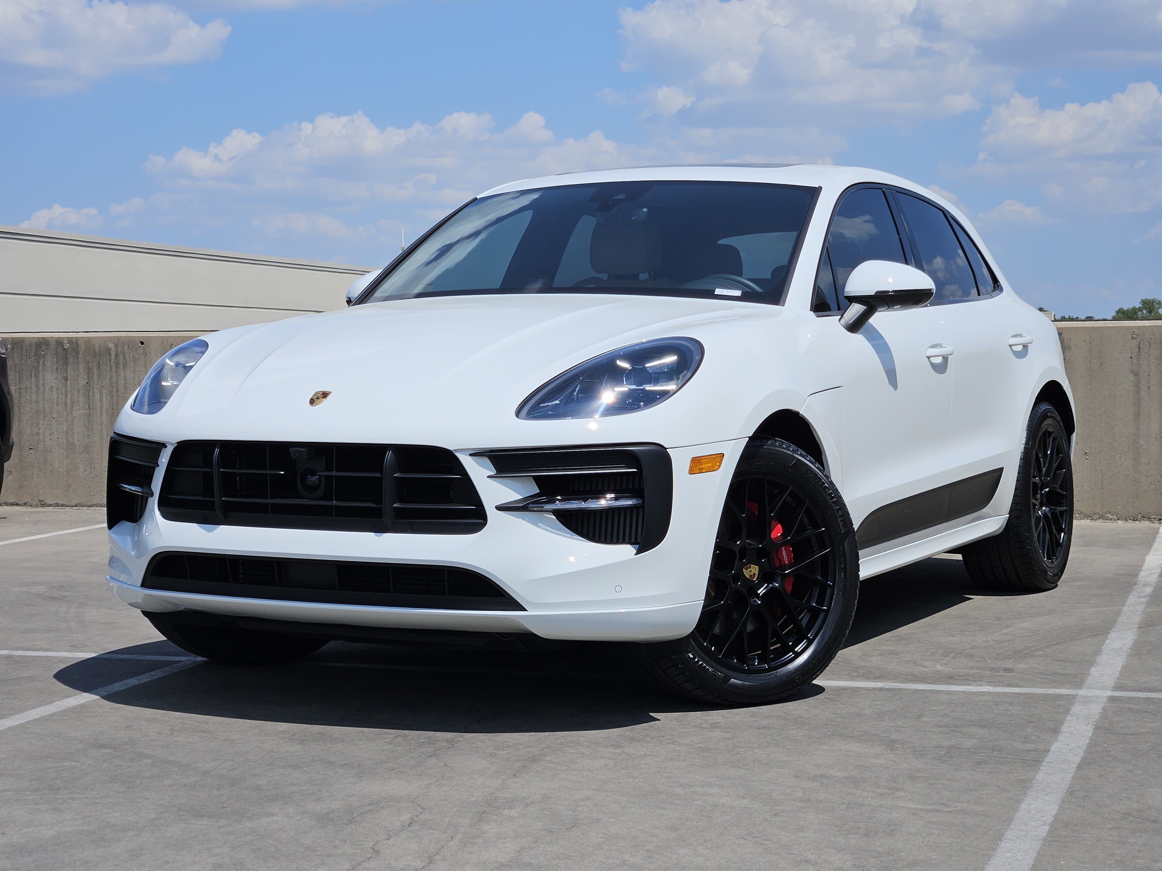 Certified 2021 Porsche Macan GTS AWD/4WD image 1