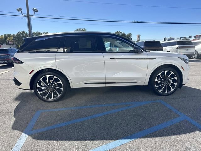 New 2026 Lincoln Nautilus Black Label image 3