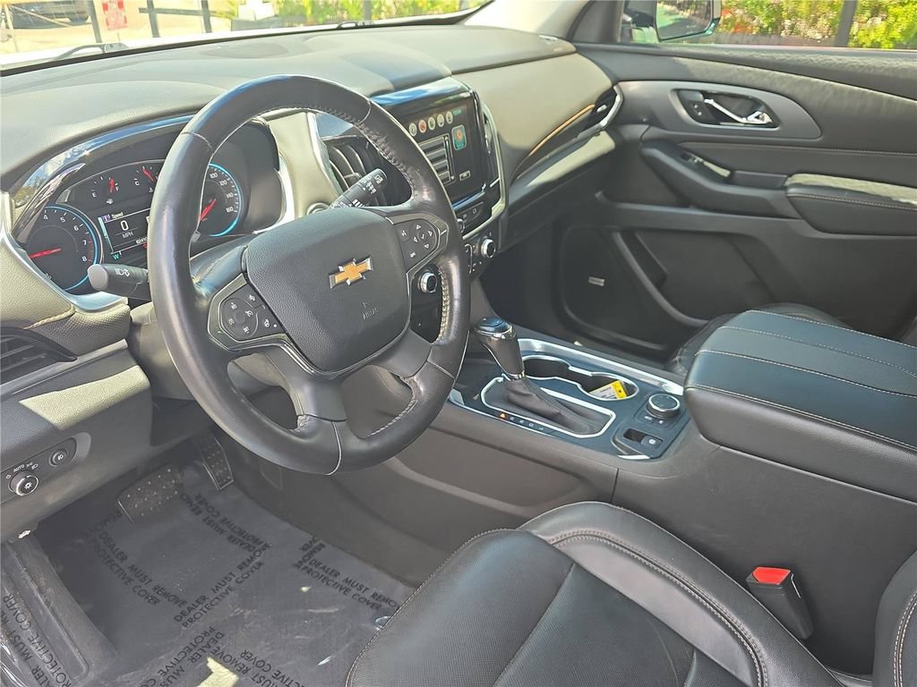 Used 2019 Chevrolet Traverse Premier w/ Redline Edition AWD/4WD image 23