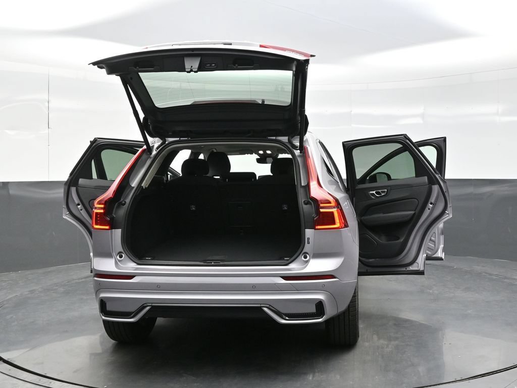 New 2026 Volvo XC60 B5 Core w/ Climate Package AWD/4WD image 61