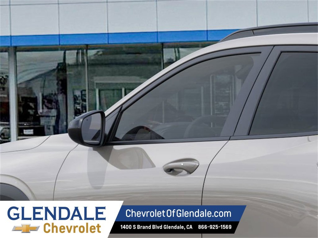 New 2026 Chevrolet Trax RS w/ Driver Confidence Package image 12