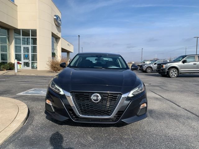 Used 2022 Nissan Altima 2.5 SV image 2