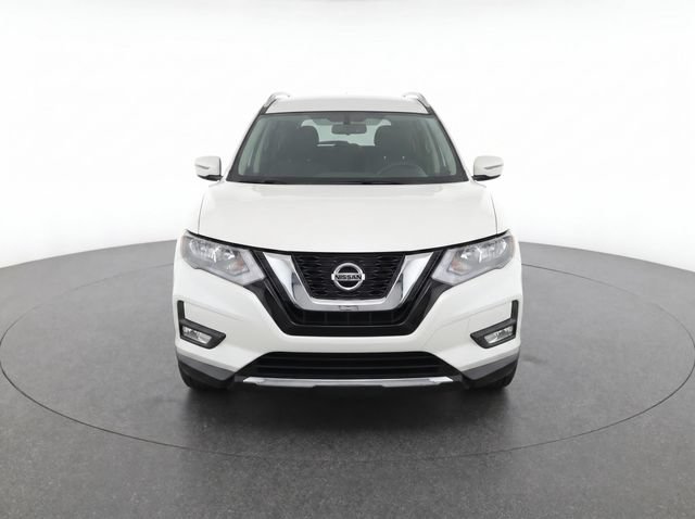 Used 2018 Nissan Rogue SV w/ Premium Package FWD image 8