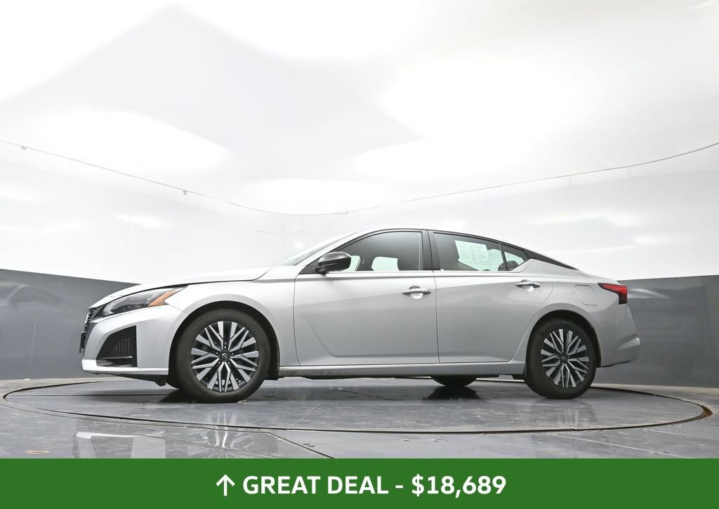 Used 2024 Nissan Altima 2.5 SV image 53