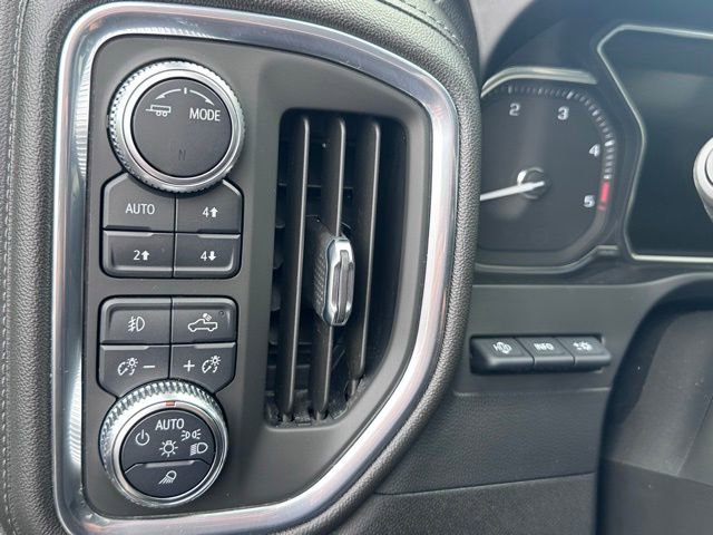 Used 2021 GMC Sierra 3500 Denali w/ Denali Ultimate Package AWD/4WD image 23