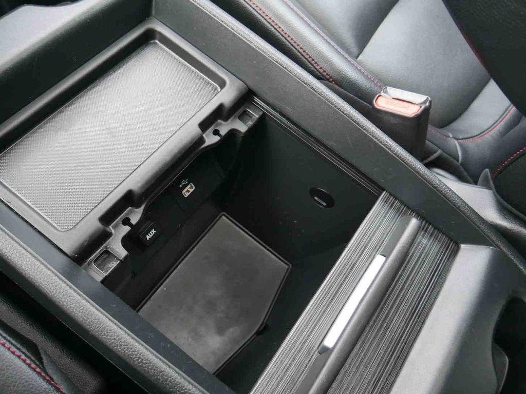 Used 2023 Honda Odyssey Sport image 32