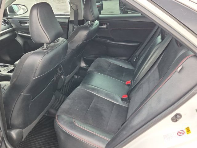 Used 2017 Toyota Camry XSE w/ Moonroof Package FWD image 14