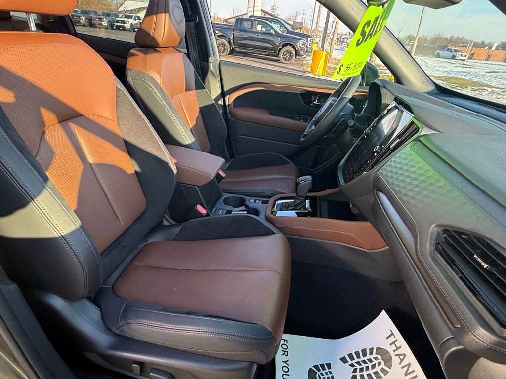 Used 2025 Subaru Forester Touring image 12