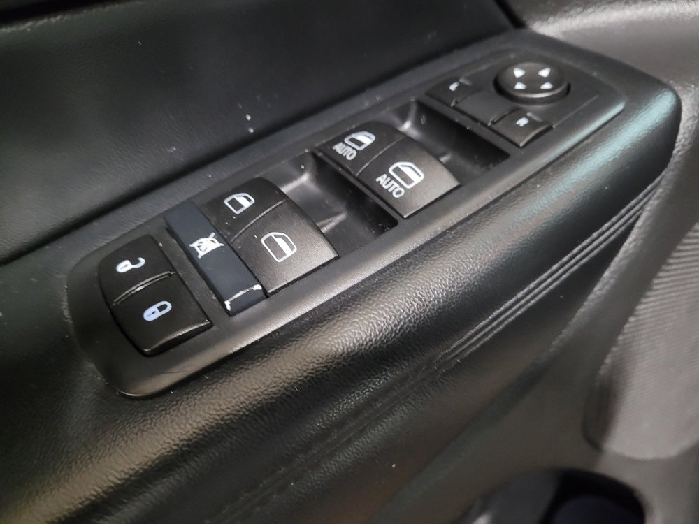 Used 2015 Jeep Grand Cherokee Altitude image 27