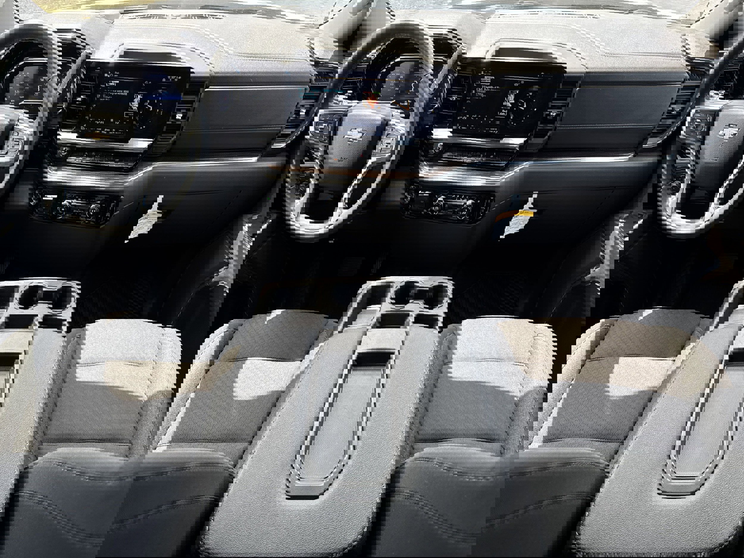 New 2023 Chevrolet Silverado 1500 LT w/ Max Trailering Package image 14