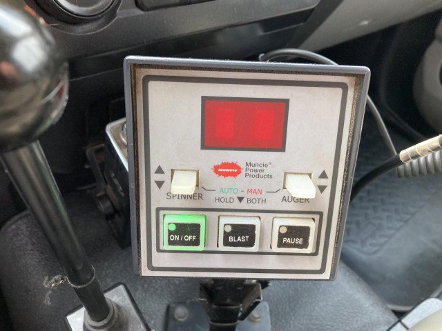 Used 2020 Ford F550 4x4 Regular Cab Super Duty image 29