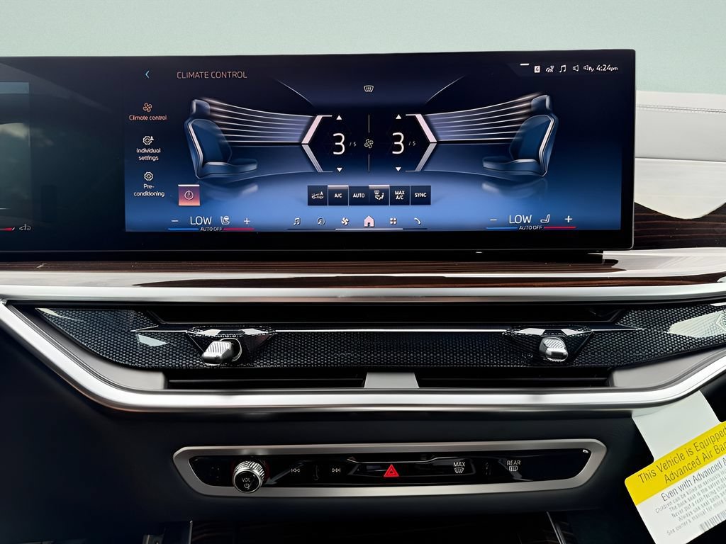 New 2027 BMW X7 xDrive40i w/ Executive Package AWD/4WD image 18