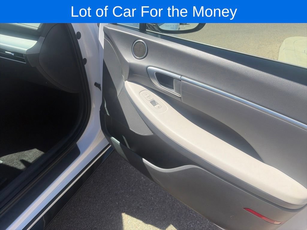 Used 2024 Hyundai Sonata SEL FWD image 13