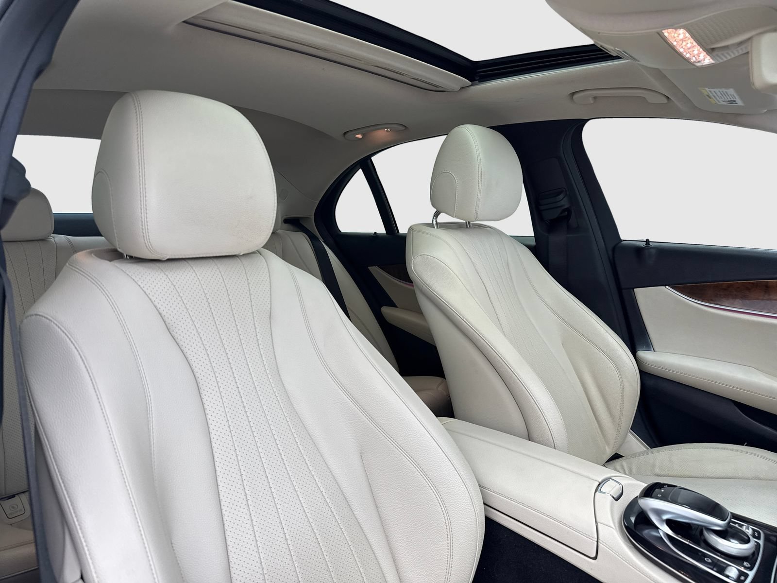 Used 2018 Mercedes-Benz E 300 w/ Premium 1 Package image 40