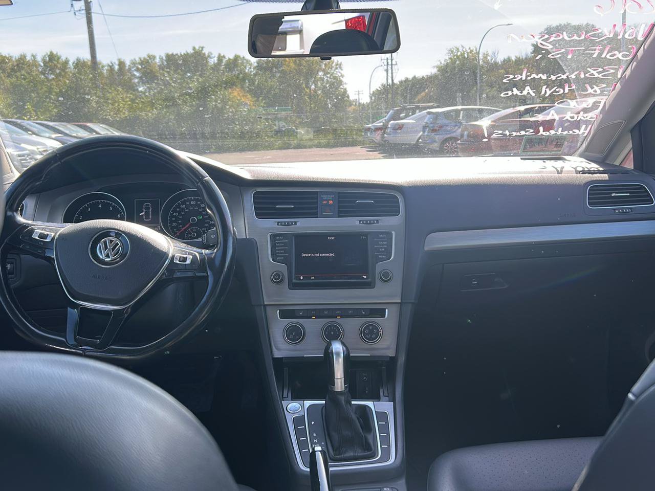 Used 2016 Volkswagen Golf Limited Edition FWD image 10