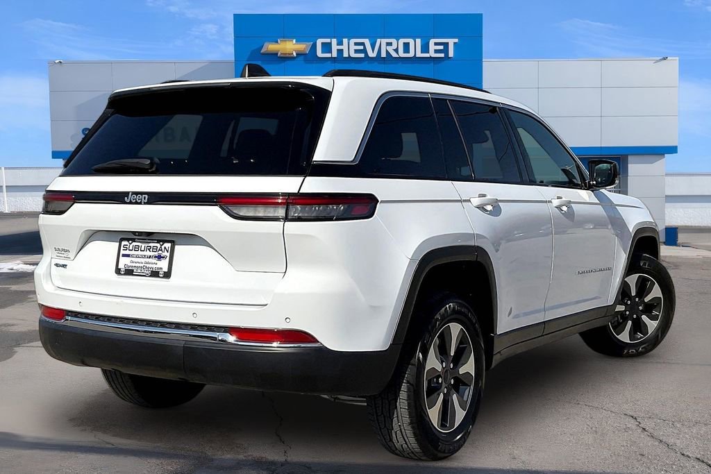 Used 2024 Jeep Grand Cherokee Limited 4xe image 2