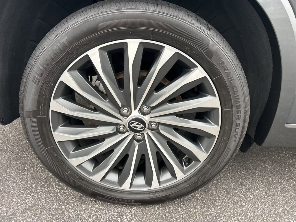 Used 2023 Hyundai Palisade Calligraphy image 43