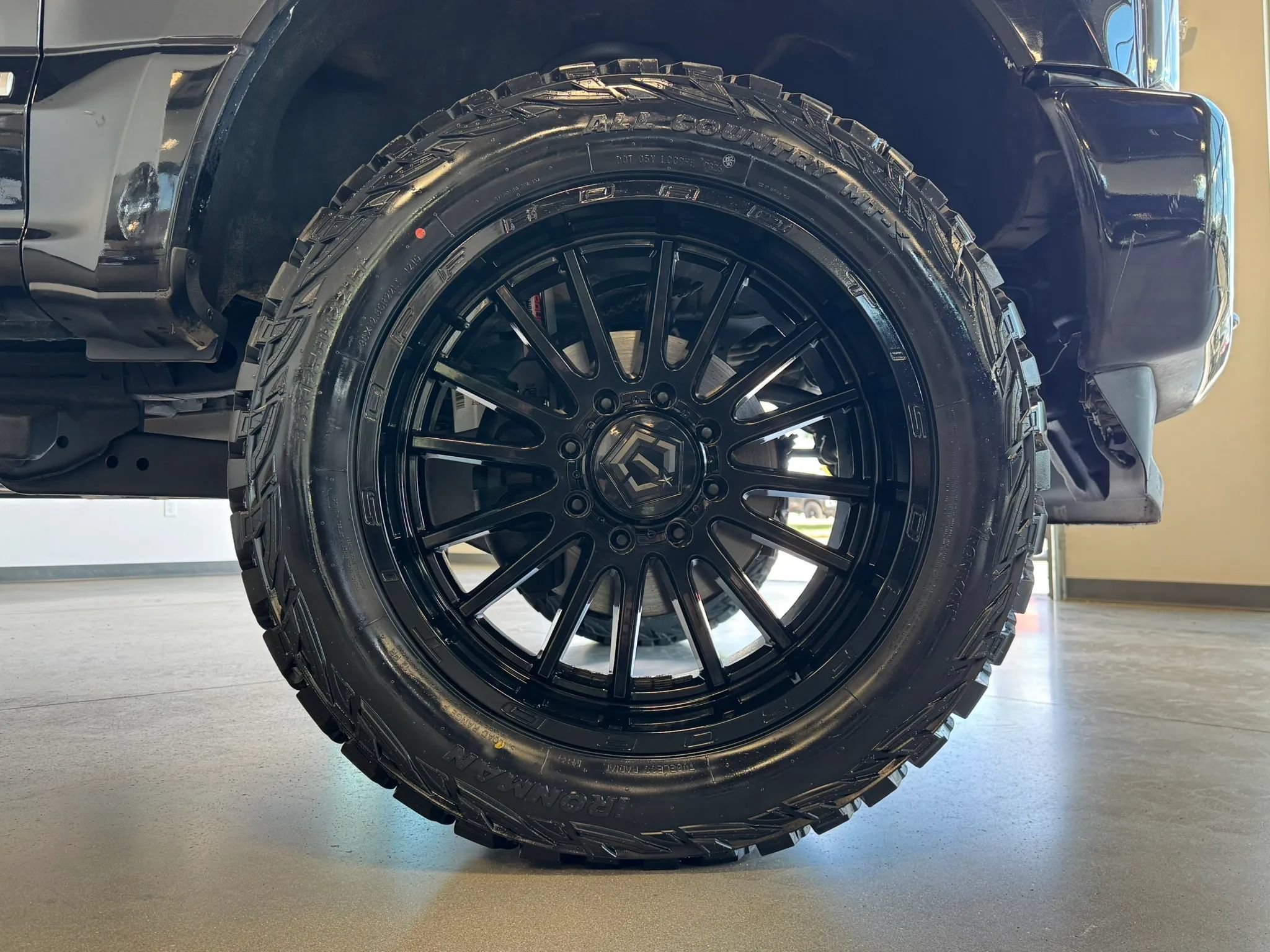 Used 2019 Ford F250 Lariat AWD/4WD image 11