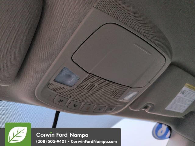 Used 2018 Ford Fusion Energi SE FWD image 21