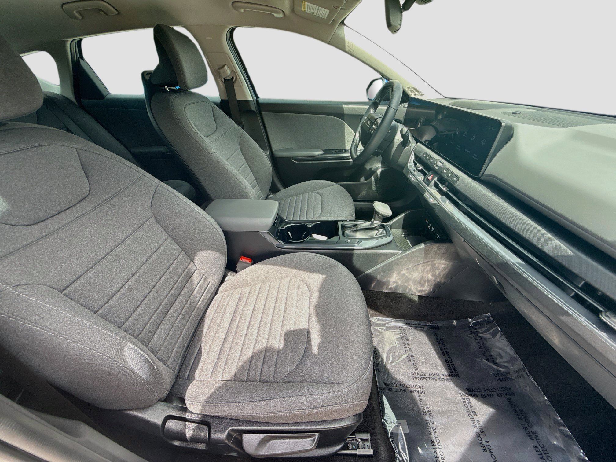 Used 2025 Kia K4 EX FWD image 30